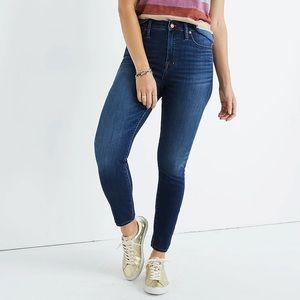 Madewell Curvy High-Rise Skinny Jeans in Danny Wash